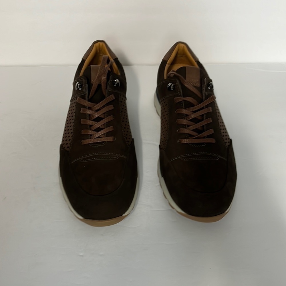 BROTHERS United Pasedena Brown Show. 8.5 New